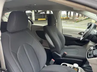 2018 Chrysler Pacifica LX