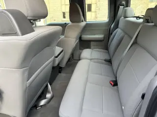 2005 Ford F-150 STX