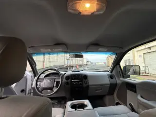 2005 Ford F-150 STX