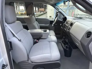 2005 Ford F-150 STX