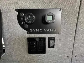 2020 Mercedes-Benz Sprinter Cargo Van 2500 Standard Roof V6 144" 4WD