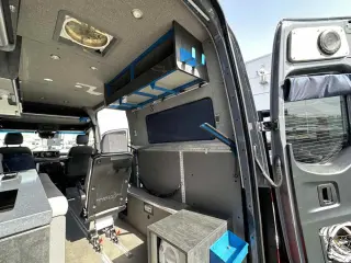 2020 Mercedes-Benz Sprinter Cargo Van 2500 Standard Roof V6 144" 4WD
