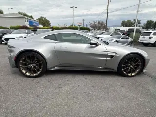 2025 Aston Martin Vantage 