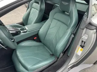 2025 Aston Martin Vantage 