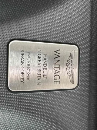2025 Aston Martin Vantage 