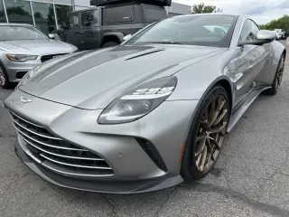 2025 Aston Martin Vantage 