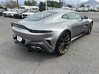 2025 Aston Martin Vantage 