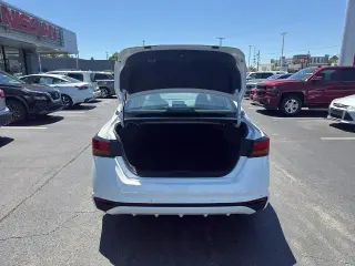 Nissan Altima 2025 2.5 SV 4dr Sedan