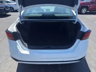 Nissan Altima 2025 2.5 SV 4dr Sedan