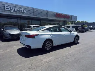 Nissan Altima 2025 2.5 SV 4dr Sedan