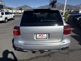 2008 Porsche Cayenne GTS