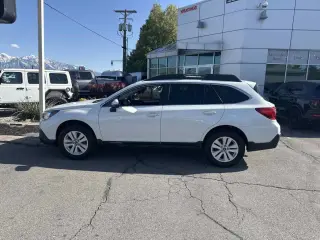 2019 Subaru Outback Premium