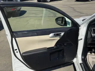 2013 Lexus CT 200h