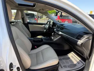 2013 Lexus CT 200h