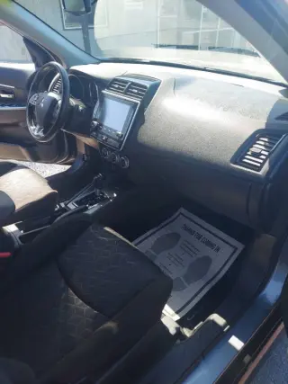 2020 Mitsubishi Outlander Sport SE