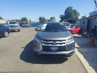 2020 Mitsubishi Outlander Sport SE