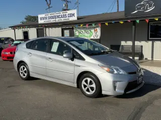 2014 Toyota Prius Three