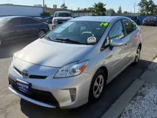 2014 Toyota Prius Three