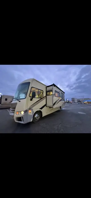 2018 Forest River Georgetown FT3 