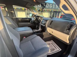2012 Toyota Tundra Grade