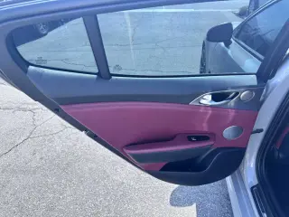 2019 Kia Stinger GT1
