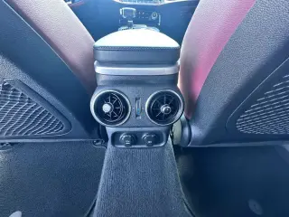 2019 Kia Stinger GT1