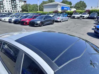 2019 Kia Stinger GT1