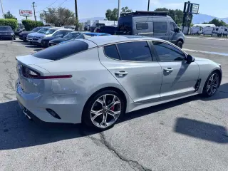 2019 Kia Stinger GT1