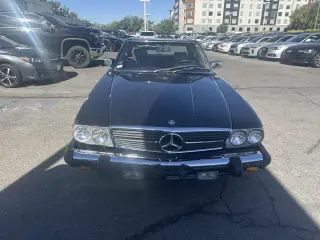 1987 Mercedes-Benz 560SL 2dr Roadster
