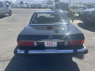 1987 Mercedes-Benz 560SL 2dr Roadster