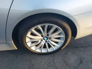 2016 BMW 5 Series 528i
