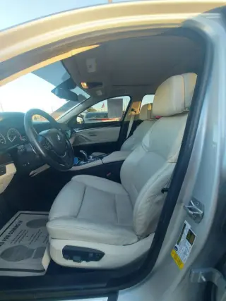 2016 BMW 5 Series 528i