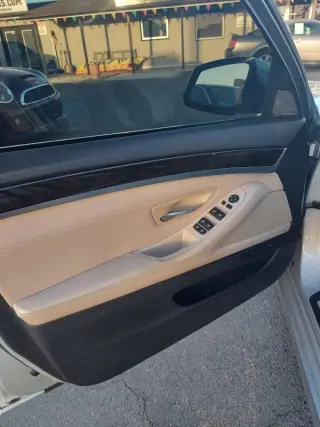 2016 BMW 5 Series 528i
