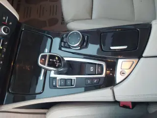 2016 BMW 5 Series 528i