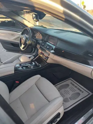 2016 BMW 5 Series 528i