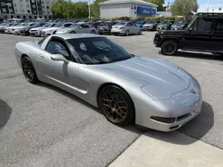 2004 Chevrolet Corvette 