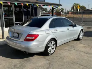 2012 Mercedes-Benz C-Class C 300 Luxury 4MATIC
