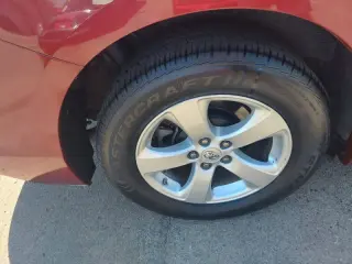 2017 Toyota Sienna LE 8-Passenger