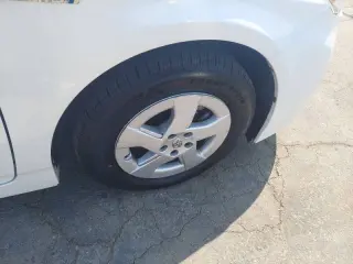 2011 Toyota Prius Three