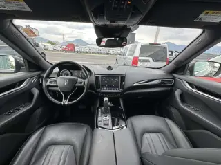 2022 Maserati Levante Modena