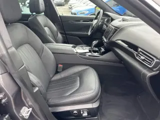 2022 Maserati Levante Modena