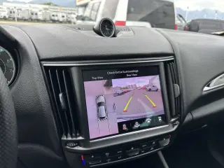 2022 Maserati Levante Modena