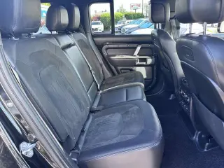 2022 Land Rover Defender V8