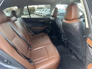 2022 Subaru Outback Touring