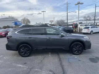 2022 Subaru Outback Touring