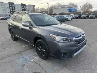 2022 Subaru Outback Touring