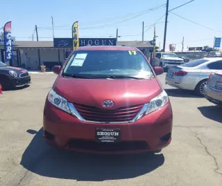 2017 Toyota Sienna