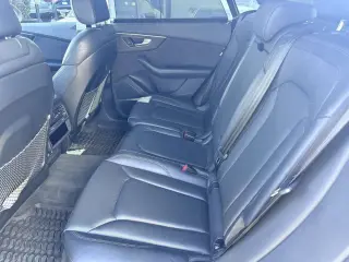 2019 Audi Q8 Premium Plus