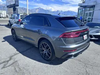 2019 Audi Q8 Premium Plus