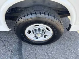2013 Chevrolet Express Passenger LT